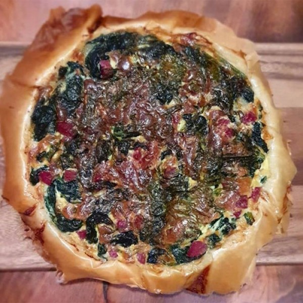 Quiche made with salame cacciatore dop, spinach and shiso<br> 私の キッシュ なかにはサラミカッチアトーレ しそ ほうれん草が 入っています
